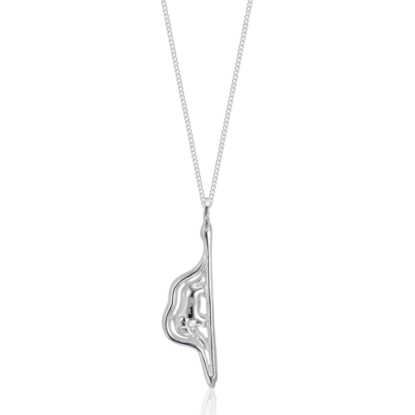 L’Éléphant Charm Necklace