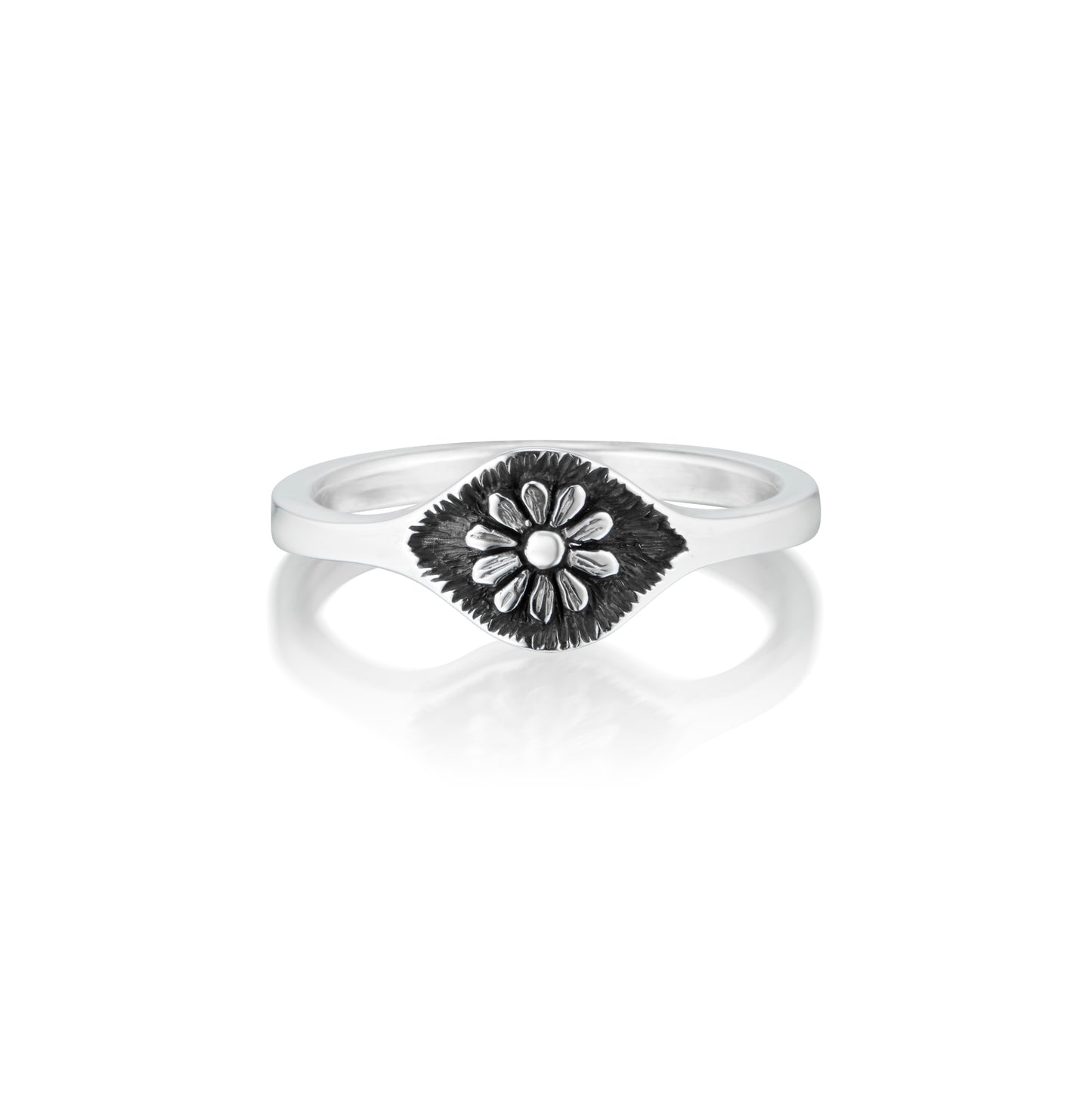 Daisy Ring with Texture