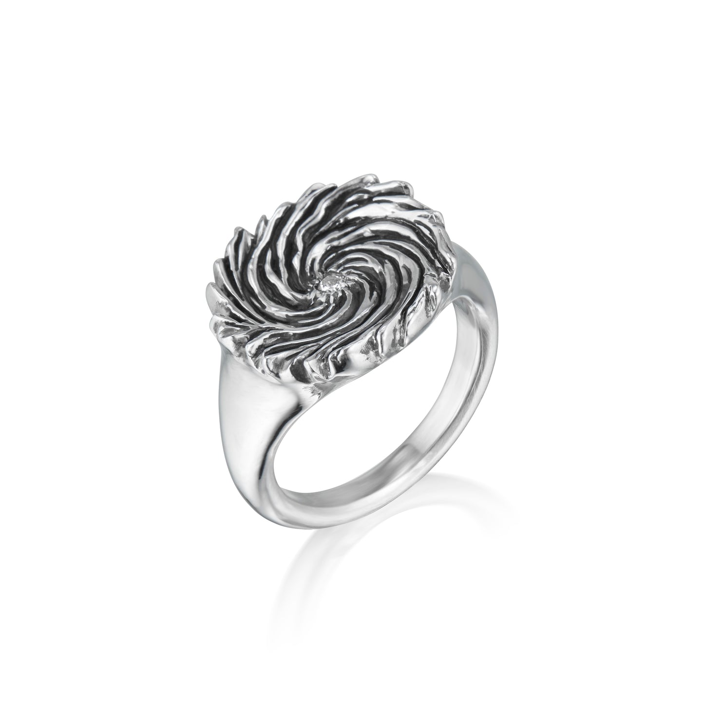 FLOW Universal Swirl Ring