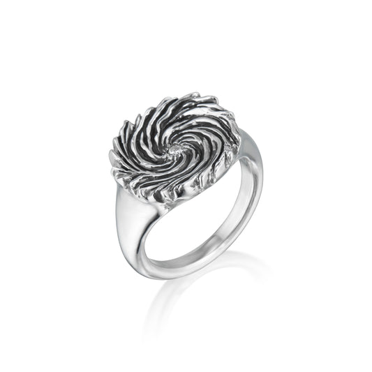 FLOW Universal Swirl Ring